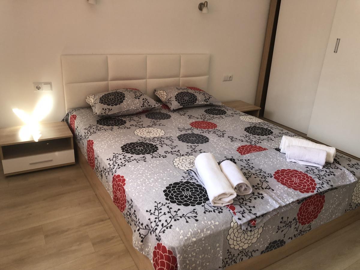 Apartamenti Eli Поморие Экстерьер фото
