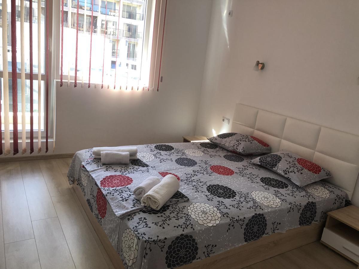 Apartamenti Eli Поморие Экстерьер фото