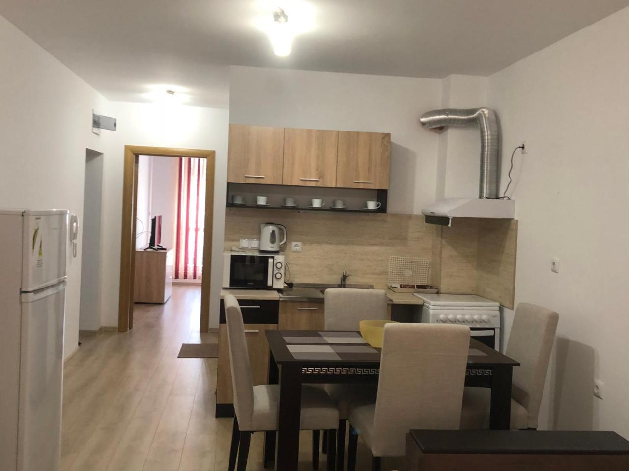 Apartamenti Eli Поморие Экстерьер фото