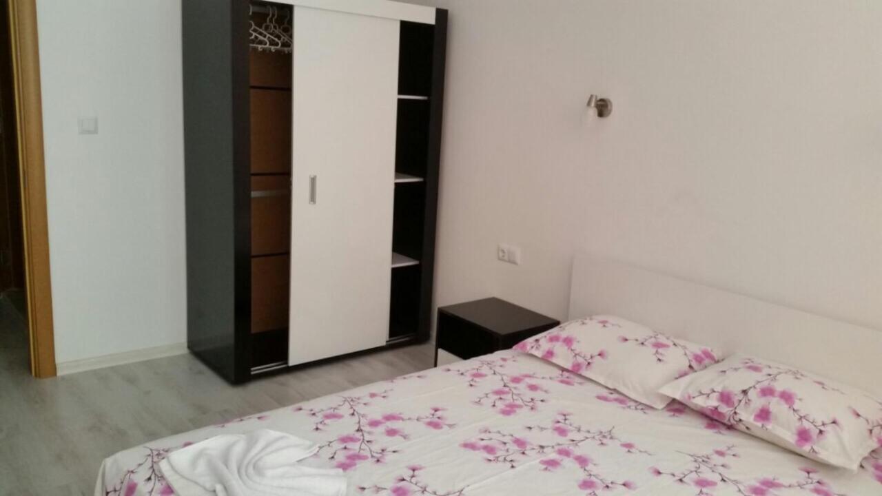 Apartamenti Eli Поморие Экстерьер фото