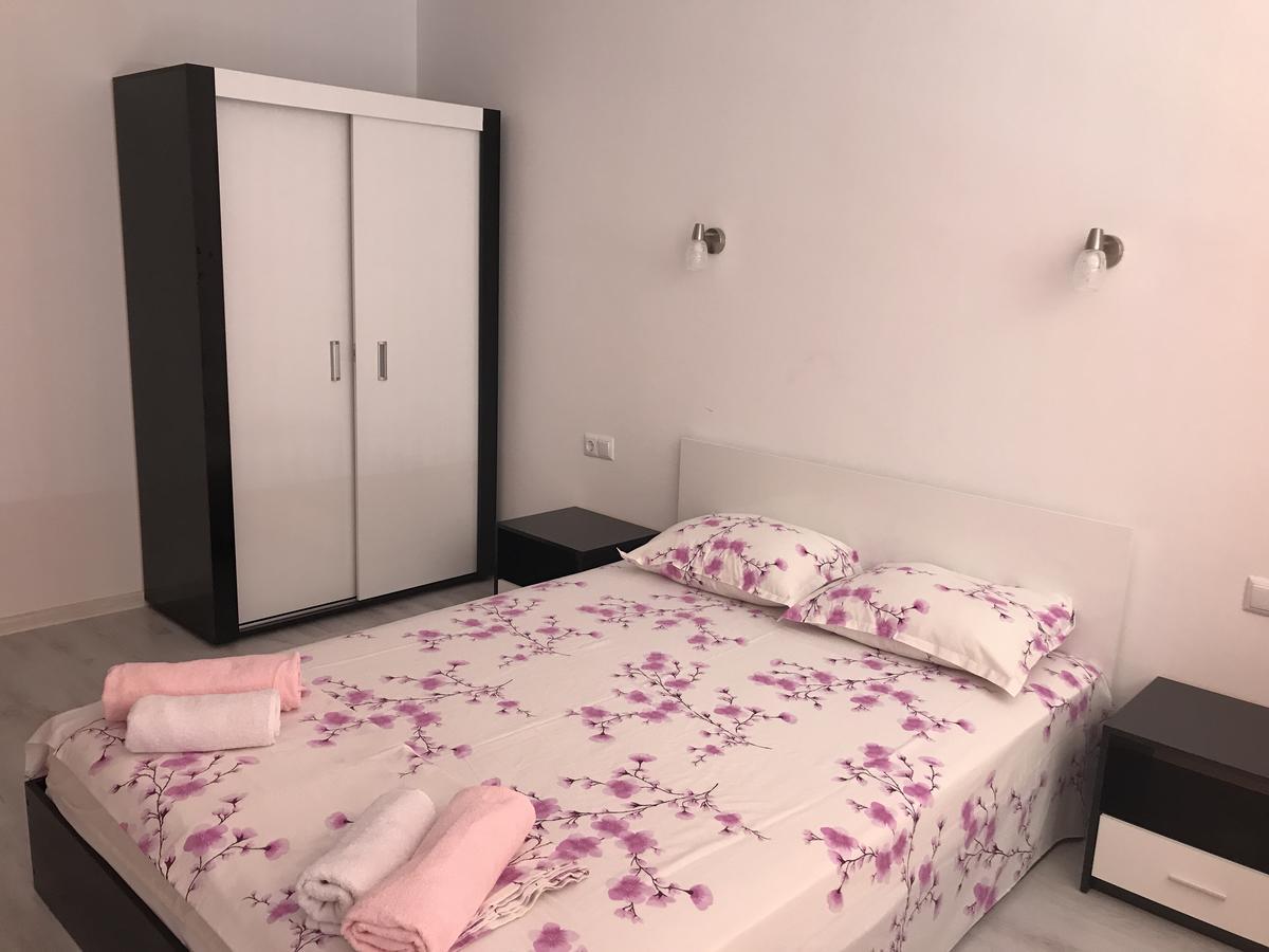 Apartamenti Eli Поморие Экстерьер фото